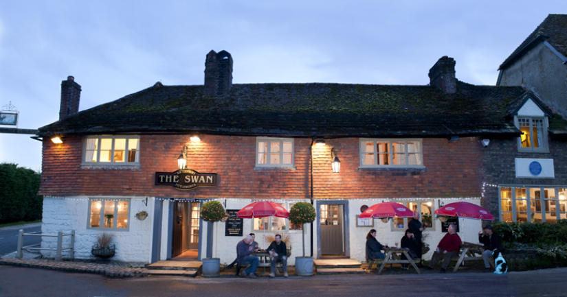 The Swan Inn by null