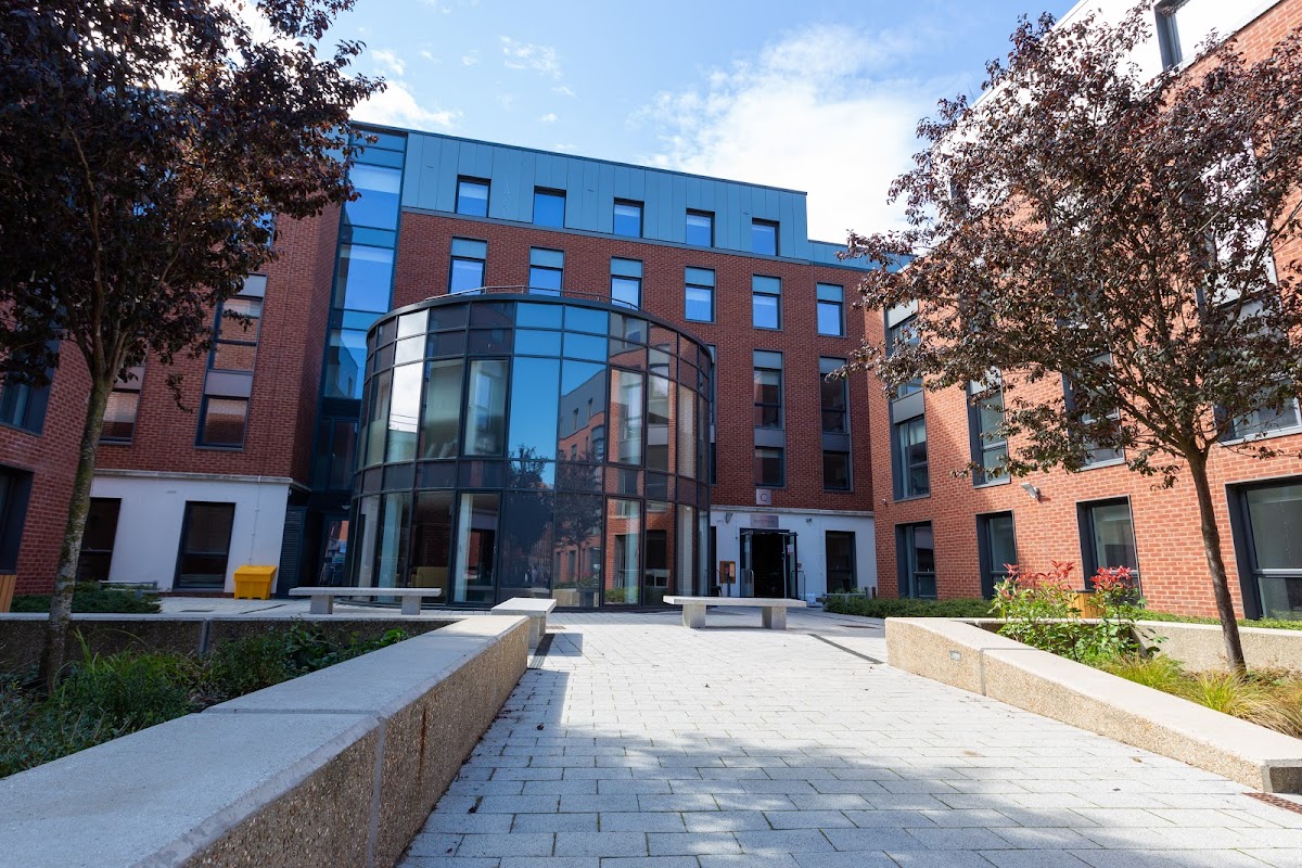 Canterbury Student Manor - Student Accommodation