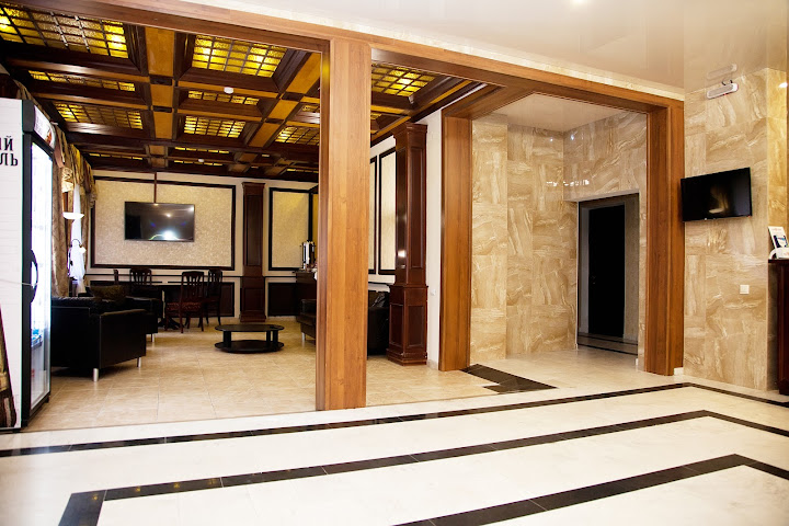 Utomlennyye Solntsem by null