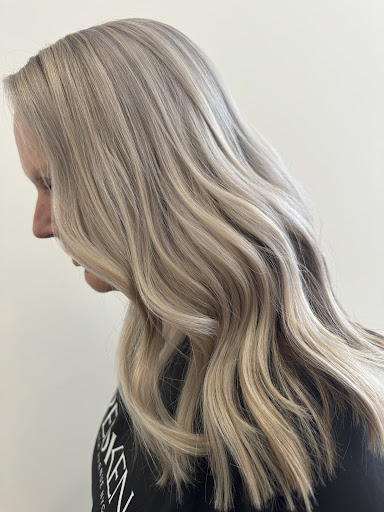 Leanne Rebekah Hair