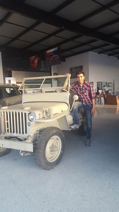 Photos of Chrysler Jeep Dodge Ram Mopar Automotora Cerritos S.A
