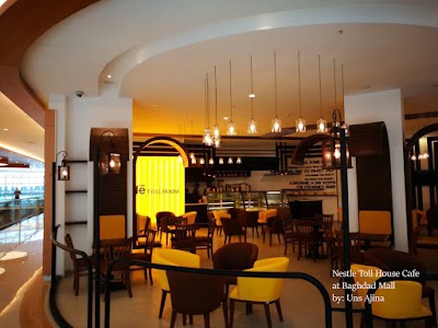 Photos of Nestle Toll House Cafe