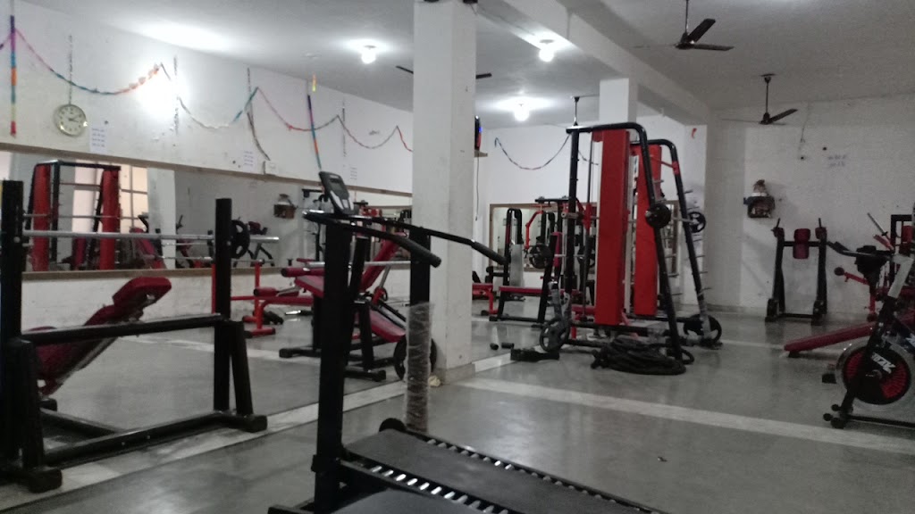 The Cross Fit Gym