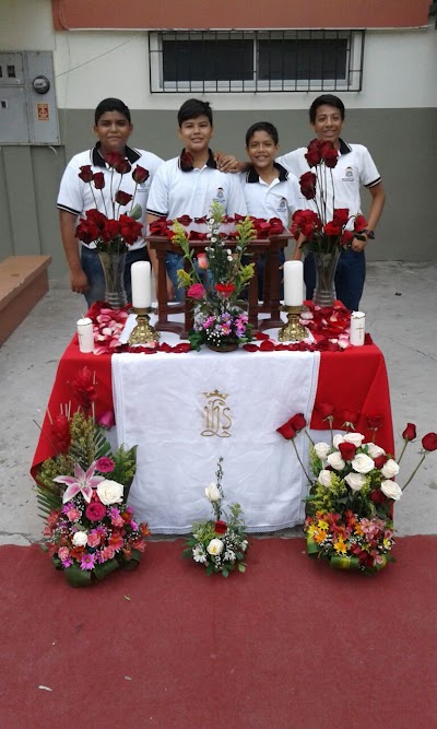 Photos of Archdiocesan school Bernardino Echeverr&iacute;a Ruiz