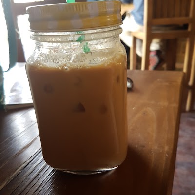 Photos of Caf&eacute; Royal
