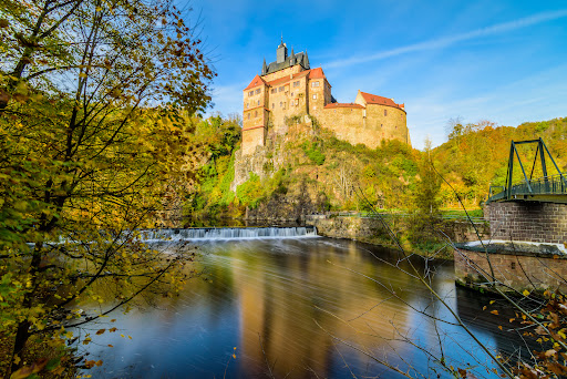 Wehranlage unterhalb der Burg