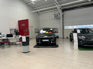 Photo n°2 de Kia | Boulogne-sur-Mer - Europ Auto à Saint-Léonard (Prestataire de leasing automobile)