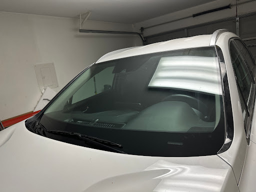 Tovar Auto Glass, LLC - Thumbnail