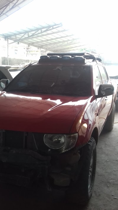 Photos of Car Repair Evo