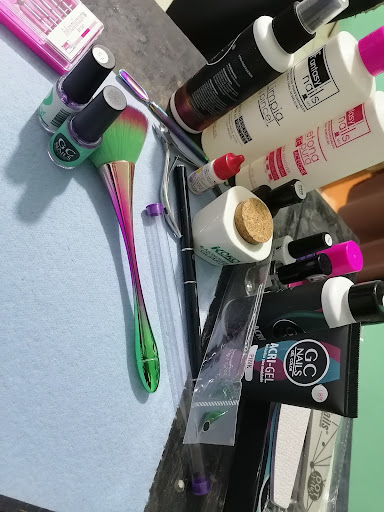 Nails studio Ari - Visual