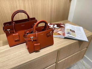 Photo n°6 de Le Tanneur à Paris (Magasin de maroquinerie)