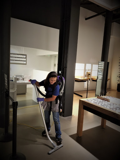 Commercial Cleaning Pros Logo
