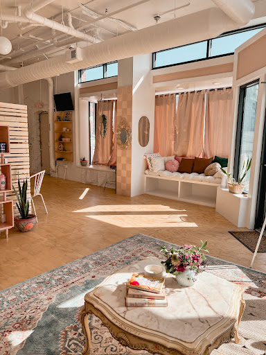 Crave Studios - Visual