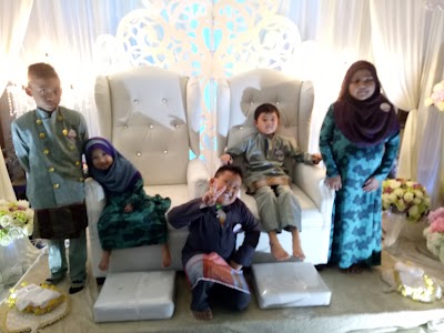 Photos of Gerai Gm