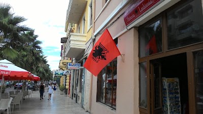 shopping-mall