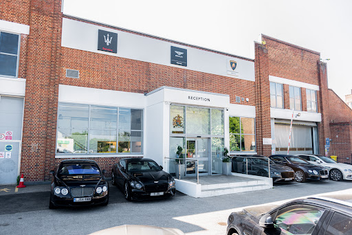 H.R. Owen Maserati London Service - Thumbnail