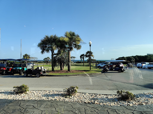 Oak Island Golf Club - Thumbnail