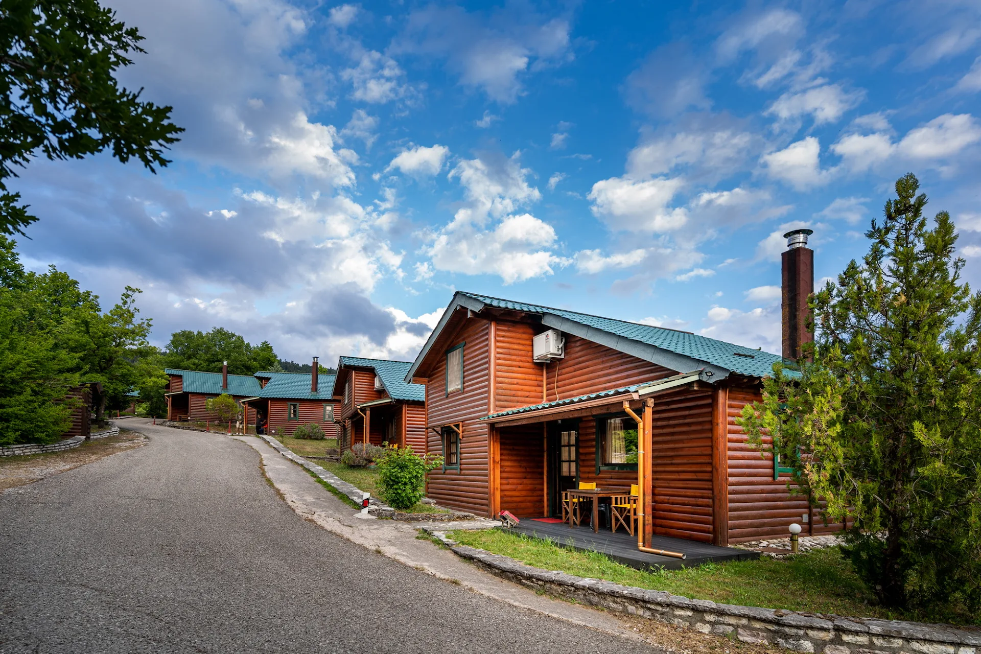 Chalet Likouresi Village