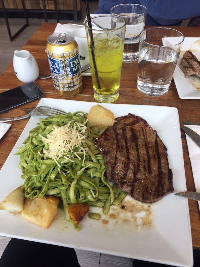 Warique Peruvian Kitchen