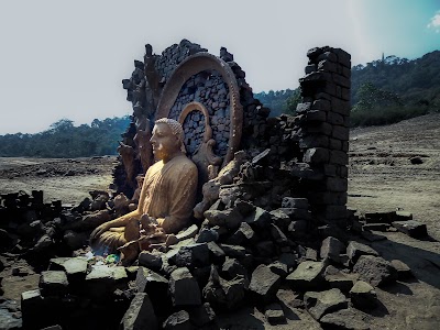 Photos of පුරාණ කඩදොර විහාරය කොත්මලේ Purana Kadadora Viharaya