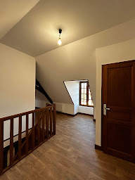 Photo n°5 de Pierre Gainche - Peintre/Décorateur à Saint-Célerin (Peintre en bâtiment)