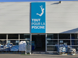 Photo n°21 de Cash Piscines à Eysines (Service de réparation de piscines)
