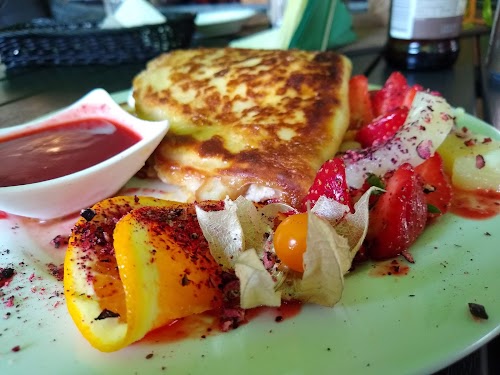 Piramīda, kafejnīca un banketu zāle