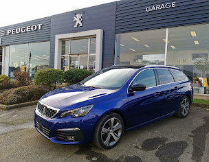 Photo n°7 de Garage TROPEE Peugeot et Citroën - LIFFRE à Liffré (Concessionnaire Peugeot)