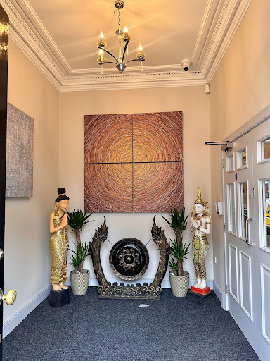 Signature Thai Clinic and Spa