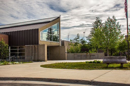 Summit Middle - Visual