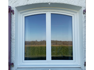 Photo n°7 de Clair de Baie La Roche-sur-Yon – Menuiseries PVC - Alu - bois, Fenêtres, Portes, Volets... à La Chaize-le-Vicomte (Magasin de stores et de rideaux)