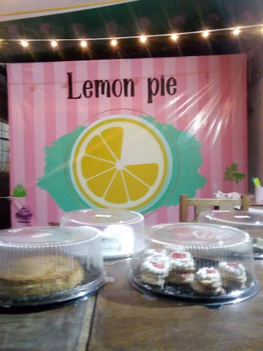 Lemon pie