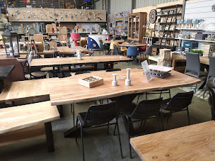 Photo n°2 de Showroom Harcanville à Harcanville (Magasin de meubles)