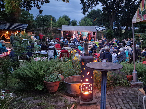 Kassburg 20 d, "Konzert im Garten"