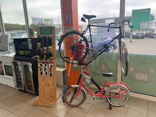 Photo n°2 de vélo Maine à Allonnes (Magasin de vélos d'occasion)