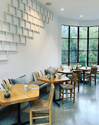 Photo n°2 de Restaurant SOL | Cuisine Maison & Événements Privés à Saint-Paul-de-Vence (Café)