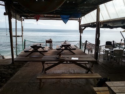Photos of Shipwreck Beach Bar