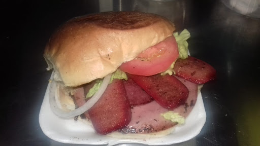 Yamileth Burguer Gallery - Mexico