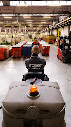 Photo n°3 de SPID ANJOU SERVICES | Nettoyage professionnel à Château Gontier ( Vitrerie, bureaux, travaux exceptionnels... )🧽 à Château-Gontier-sur-Mayenne (Entreprise de nettoyage de vitres)