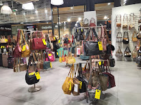 Bleu Cerise à Claira