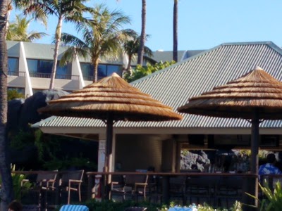 Lokelani Pool Bar