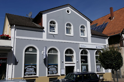 Der Immobilienbewerter und Immobilienverkäufer