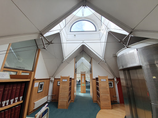 St John's College Library - Thumbnail