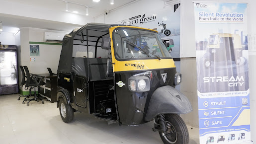 Af1qippifdjgp6esxh1lqapwobroi8q 1rf6ikmf7cwx=s515 K No