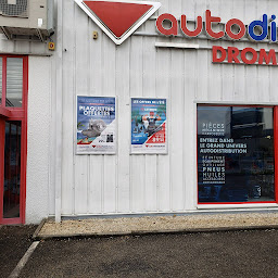 Photo n°8 de Autodistribution à Bourgoin-Jallieu (Magasin d'accessoires pour poids lourds)