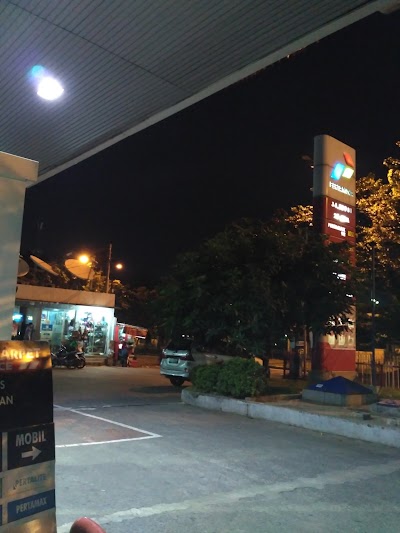 Photos of Pertamina gas stations 34.13901