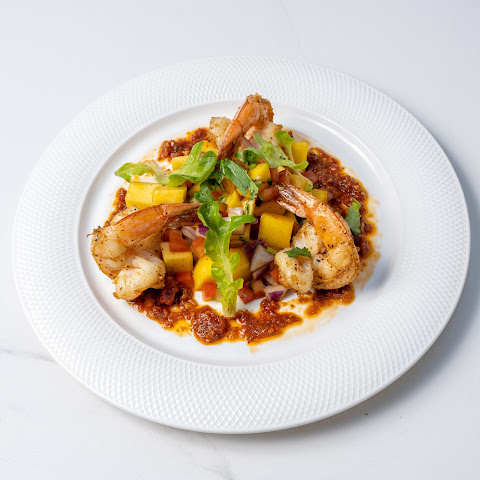 Rosé Bistro & Champagne Bar by null