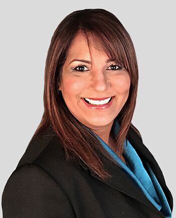 Juanita Del Valle at CrossCountry Mortgage, LLC