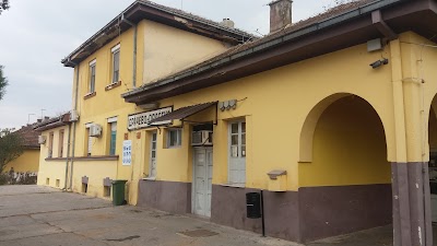 Photos of Train Station Dracevo