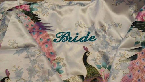 IQ Ink - Screen Printing & Embroidery